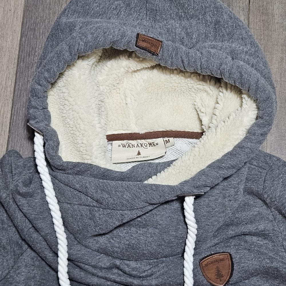 Wanakome Artemis Cowl Neck Hoodie Women's Medium Gray Pullover Sweatshirt Sherpa - Picture 5 of 10